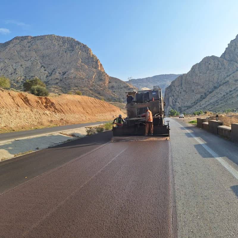 بهره‌برداری از پروژه آسفالت معابر در روستای گلار شهرستان اوز؛ گامی نو در ارتقاء زیرساخت‌های روستایی