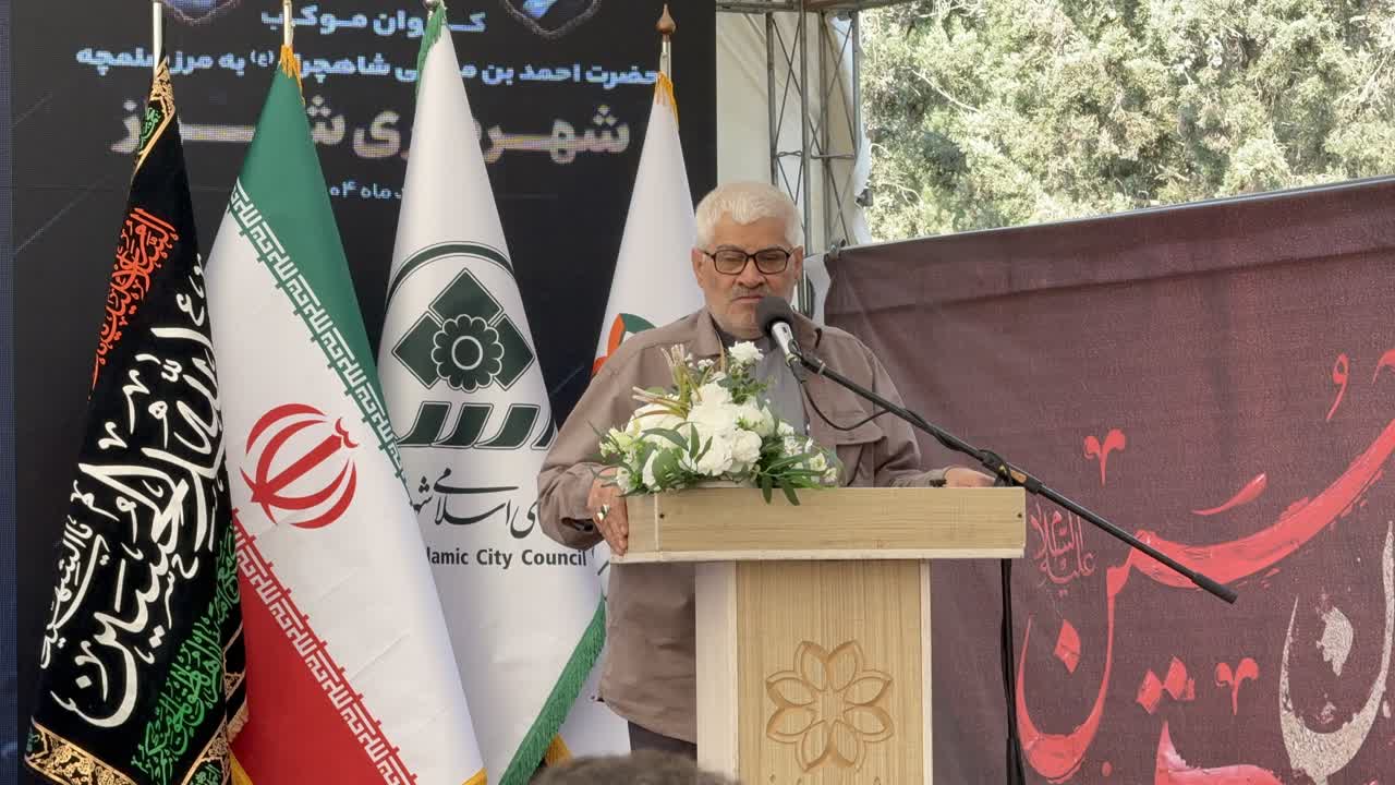 راهپیمایی اربعین زمینه‌ساز تمدن‌سازی اسلامی در تقابل با غرب است
