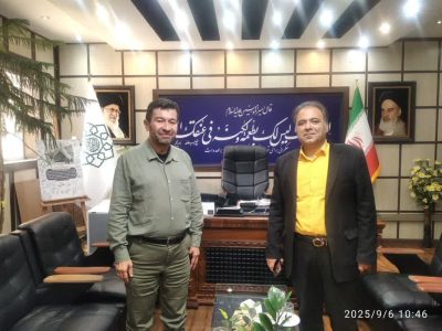 پیشنهاد نصب المان پارک ملی بمو و شهدای محیط‌بان در زرقان مطرح شد