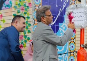 زنگ جشن شکوفه‌ها همزمان با سراسر کشور در فارس نواخته شد