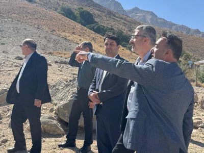 بازدید مدیرکل امور شهری فارس از پروژه‌های بوانات و برگزاری نشست «جهاد تبیین» به مناسبت هفته دفاع