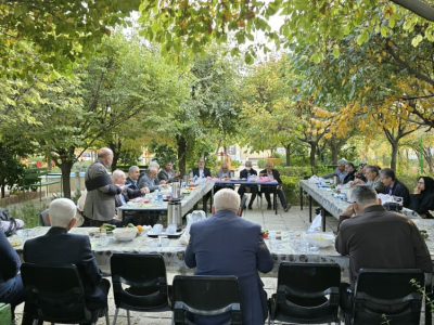 مشارکت خیرین سلامت برای توسعه خدمات کرامتمحور سالمندان در شیراز