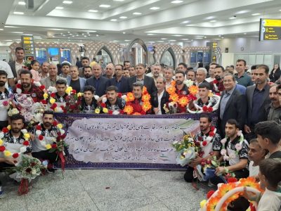 قهرمانان آسیایی با سهمیه جهانی به وطن بازگشتند