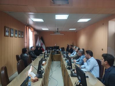 استانداردسازی تجهیزات قطار شهری شیراز با تشکیل تیم مشترک فنی آغاز شد