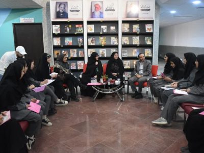 کتابخانههای عمومی میتوانند پایگاه تعامل نسلها باشند