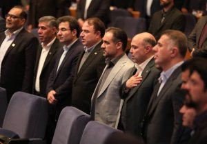 معرفی ۱۰۰ بنگاه برتر کوچک و متوسط کشور؛ چهار واحد صنعتی فارس در جمع برگزیدگان ملی