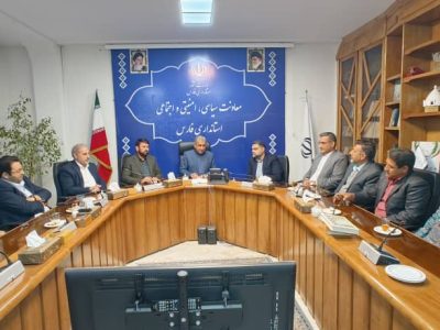 احزاب باید واسطه صادق میان مردم و حاکمیت باشند / خانه احزاب فارس راه‌اندازی می‌شود