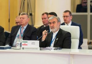 تأکید عزیزی بر محکومیت تجاوزات و گسترش همکاریهای امنیتی