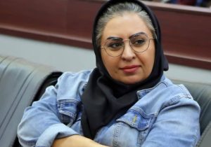 آیینی که ویترینی می‌شود: یلدا در کشاکش معنا و مصرف