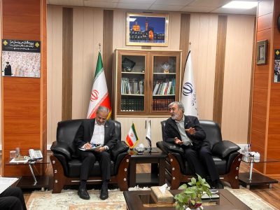 پیگیری مطالبات آموزش و پرورش فارس در دیدار نماینده شیراز با وزیر