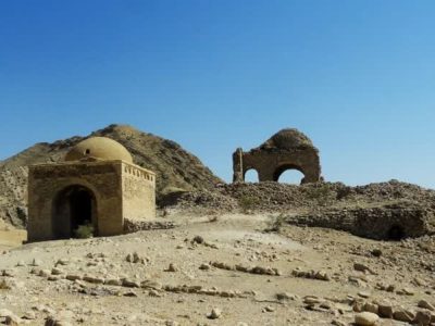 تملک کاروانسرای تاریخی کنار سیاه فیروزآباد؛ گامی بلند برای احیای میراث فارس