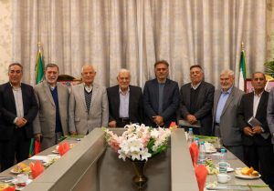 تأکید مدیران پیشکسوت آموزش‌وپرورش فارس بر بازنگری جدی در نظام تعلیم و تربیت