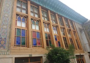 بررسی و درجه‌بندی اقامتگاه‌های بوم‌گردی فارس با هدف ارتقای کیفیت خدمات