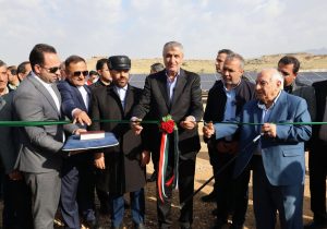 افتتاح فاز نخست نیروگاه خورشیدی ۱۰۰ مگاواتی فیروزآباد؛ اتصال ۱۰ مگاوات به شبکه سراسری