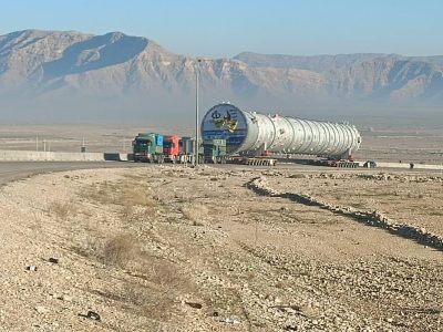 عبور بزرگترین بار ترافیکی کشور از لارستان با حداقل قطعی برق