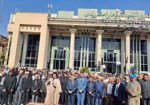 پیکر دکتر منوچهر کیانی قشقایی‌شناس برجسته در شیراز تشییع و در باغ‌مزار مفاخر فارس به خاک سپرده شد
