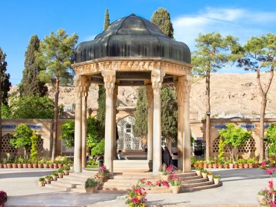 حافظیه همچنان صدرنشین گردشگری شیراز؛ بیش از ۱۷ هزار بازدید در هفته اول نوروز