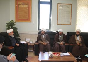 نشست قرارگاه راهبری مساجد فارس برای بررسی برنامه‌های «جنگ تحمیلی رمضان» برگزار شد