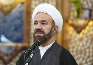 تأکید امام‌جمعه شیراز بر استقامت ملی و جایگاه ارتش در اقتدار کشور