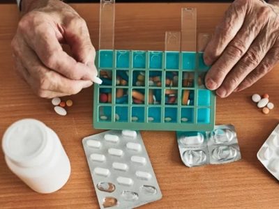 خطاهای دارویی در سالمندان بالاست؛ جعبه تقسیم دارو راهکاری ساده اما مؤثر