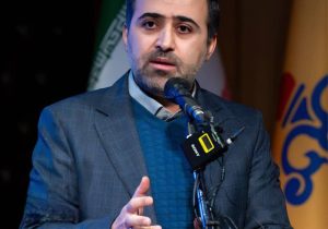 پیگیری برای رفع مشکل سقف حقوق کارکنان صنعت نفت مبتنی بر عملکرد