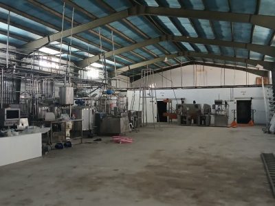 واحد لبنیاتی راکد جهرم پس از ۱۵ سال آماده بازگشت به چرخه تولید شد
