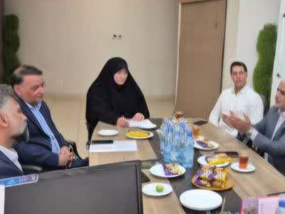 علی رهایی: اصناف شیراز حمایت از جبهه جنگ را وظیفه خود می‌دانند