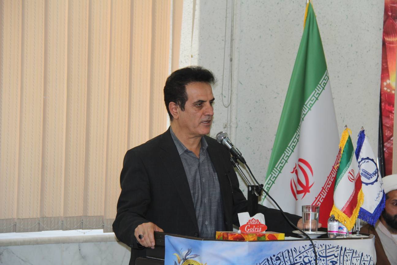 کارگران در روزهای بحران مانع توقف چرخه تولید کشور شدند
