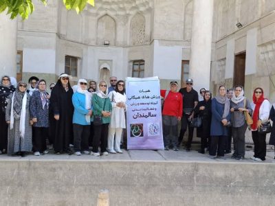 رویداد «شیرازگردی سالمندان» با حضور بیش از ۲۵۰ ورزشکار در فارس برگزار شد