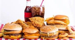 چگونه پرخوری عصبی ناشی از استرس را کنترل کنیم؟
