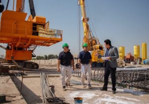 پارکینگ‌های طبقاتی؛ راهبرد اصلی شهردار شیراز برای مدیریت هوشمند ترافیک
