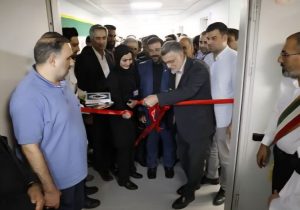 افتتاح همزمان سه پروژه آموزشی و درمانی دانشگاه علوم پزشکی شیراز با حضور وزیر بهداشت