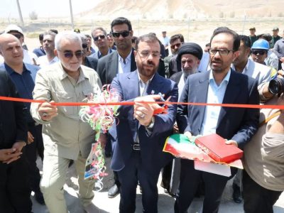 نیروگاه خورشیدی ۳ مگاواتی علی‌آباد لارستان به بهره‌برداری رسید