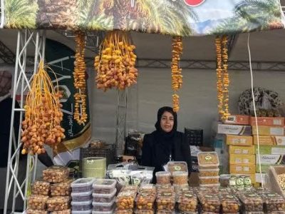 حضور بانوی کارآفرین جهرمی در نمایشگاه ملی توانمندی‌های روستایی