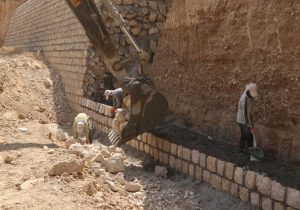 احداث دیوار حفاظتی در خرم‌رود شیراز برای افزایش تاب‌آوری شهری