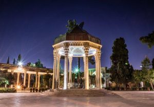حافظ؛ میراث زنده شیراز و صدای ماندگار شعر فارسی